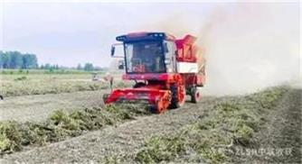 From "Agricultural Machinery Xiaobai" to "Agricultural Machinery Expert", I took a fancy to Master Cai Lius first year with Zhonglian Harvest.(图6) 640 (4)_看图王.jpg